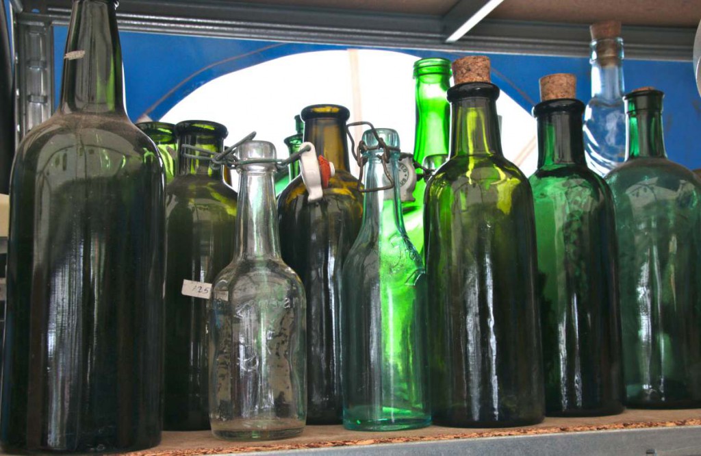 Grüne Glasflaschen